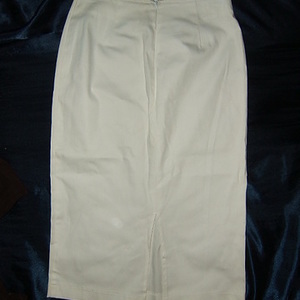 white pencil skirt is being swapped online for free