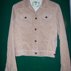 Roxy Corduroy Jacket is being swapped online for free