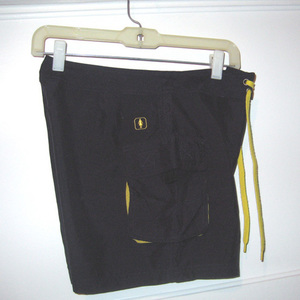 Surburban Girl boardshorts (7) is being swapped online for free