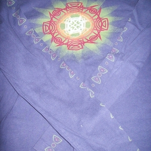 Purple Celtic-esque Longsleeve is being swapped online for free