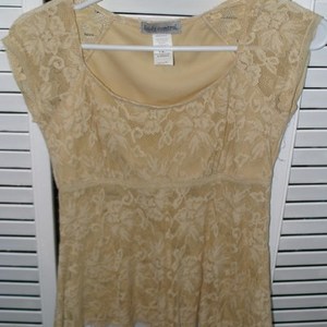 lace shirt part see-through S is being swapped online for free