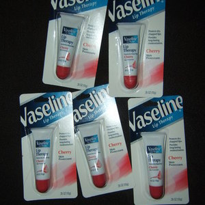 Vaseline lip therapy cherry is being swapped online for free