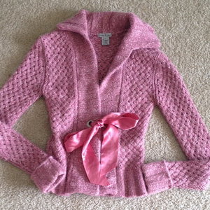 Mac & Jac Pink Sweater, Size: S is being swapped online for free