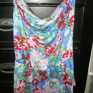 floral tube top is being swapped online for free