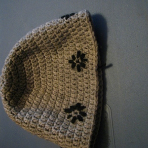 Homemade skully is being swapped online for free