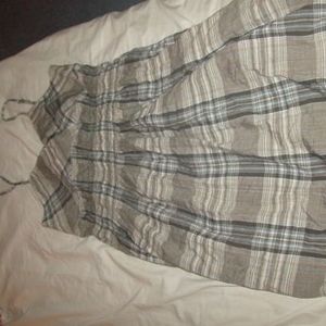 Plaid Dress is being swapped online for free