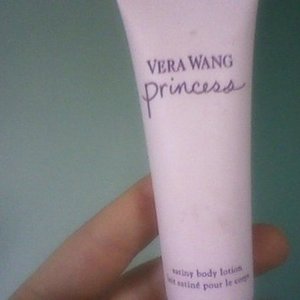 Princess Vera Wang lotion is being swapped online for free