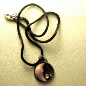 Artisan Moon Pendant is being swapped online for free