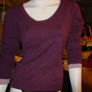 American Eagle purple sweater is being swapped online for free