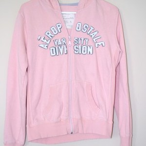 Aeropostale Zip-Up Hoodie 2 is being swapped online for free