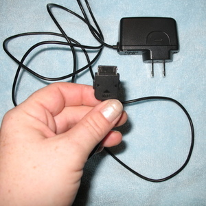 Sanyo Katana Home Charger is being swapped online for free