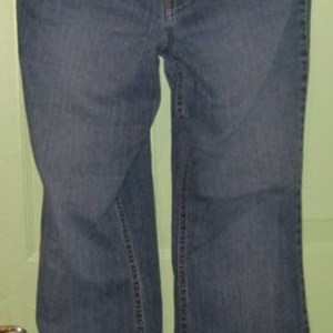 Size 12 Petite Jeans is being swapped online for free