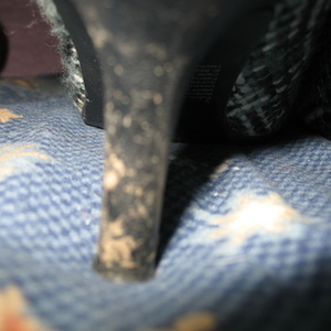 Highlights High Heels size 8 is being swapped online for free