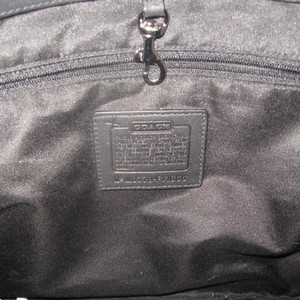 Authentic Coach tote is being swapped online for free