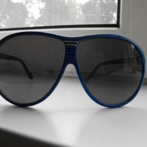 Newwave sunglasses is being swapped online for free