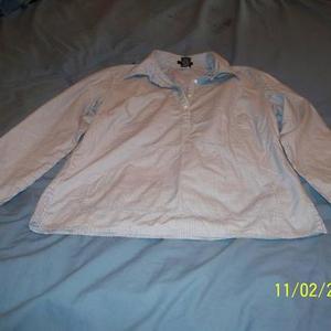 gap shirt small is being swapped online for free