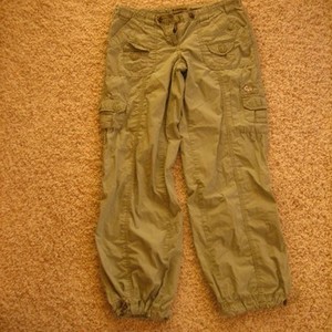 No Boundaries Cargo pants Jun9 is being swapped online for free