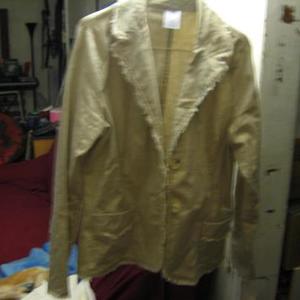 Light weight jacket L is being swapped online for free