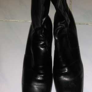 Aerosoles Leather Boots- womens size 7 is being swapped online for free