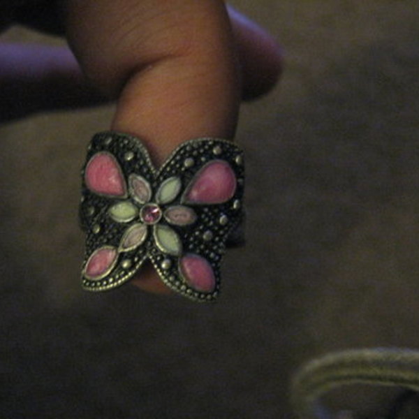 pink butterfly ring is being swapped online for free