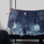 studded shorts size 3 is being swapped online for free
