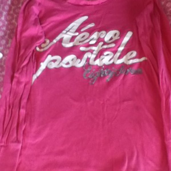 Pink Aeropostale Long Sleeve is being swapped online for free