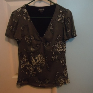 Biyaycda Black and White Top PL is being swapped online for free