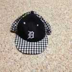 Detroit Tigers Flatbill is being swapped online for free