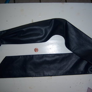 large belt dark blue is being swapped online for free