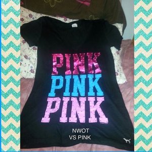 NWOT VS PINK gem shirt is being swapped online for free