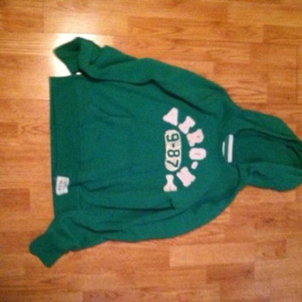 Green Aero hoodie is being swapped online for free