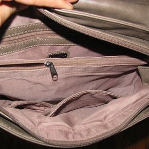 Faux Fur Purse is being swapped online for free
