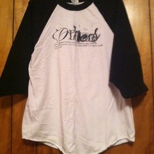 Black/white medium baseball tee (Christian) is being swapped online for free