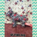 Zebra vs pink dog is being swapped online for free