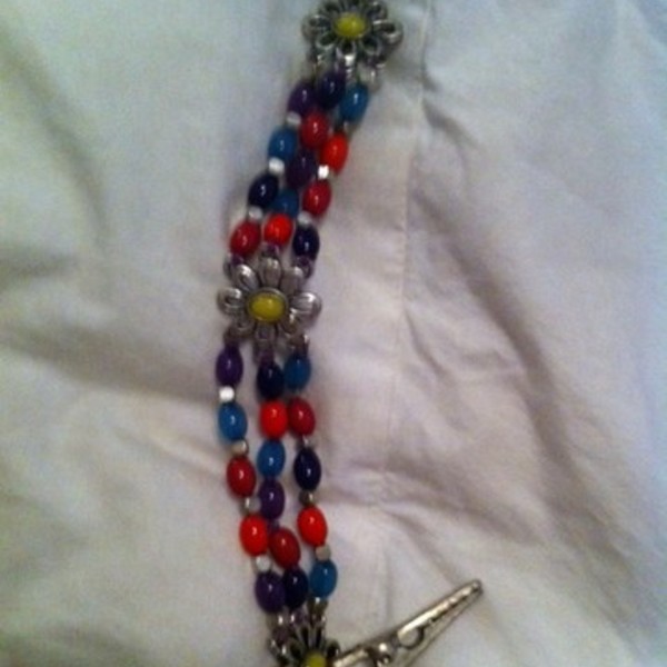 Lucky Bracelet  is being swapped online for free