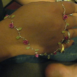 pink rose dainty necklace is being swapped online for free