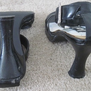 l.e.i. cute buckle shoes 7 is being swapped online for free