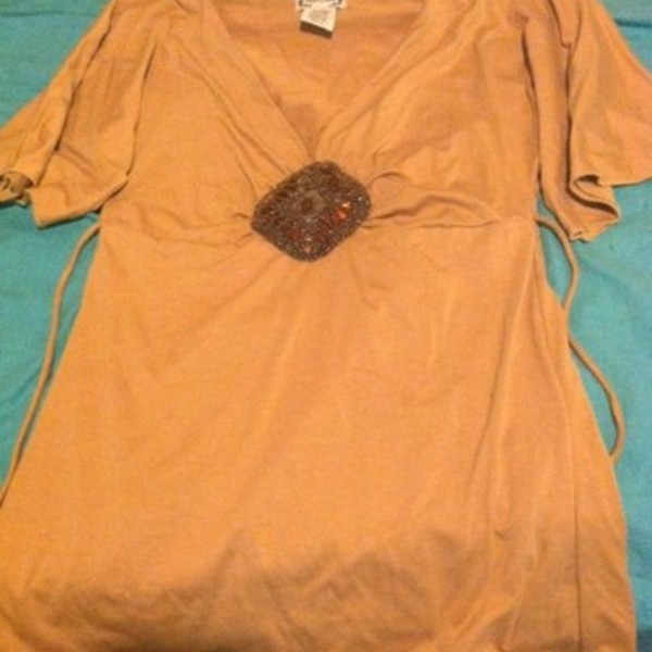 gold top is being swapped online for free