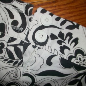 Surfer Shorts Sz 3 is being swapped online for free