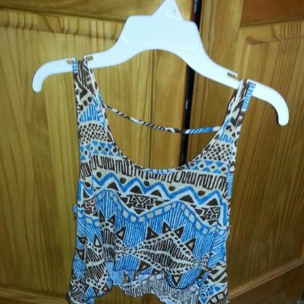 NWOT Tribal Crop Tank :) is being swapped online for free