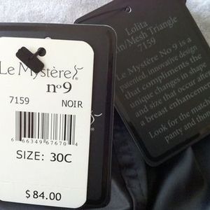 NWT Le Mystere No.9 30C black bra is being swapped online for free