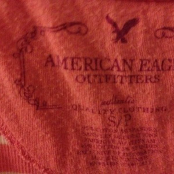 Pink and White American Eagle Tank Top is being swapped online for free