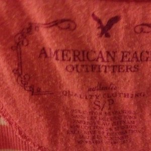 Pink and White American Eagle Tank Top is being swapped online for free