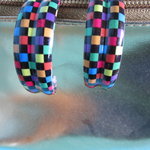 rainbow hoop earrings is being swapped online for free
