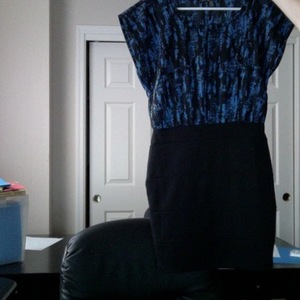 Black and blue Forever 21 dress small is being swapped online for free