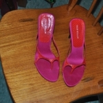 pink heels size 8 1/2 is being swapped online for free