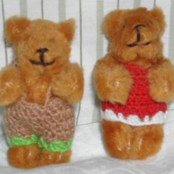Pair of Jointed Teddy Bears is being swapped online for free