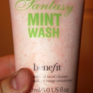 Benefit fantasy mint wash is being swapped online for free