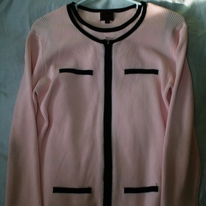 Adorable pink sweater set! is being swapped online for free