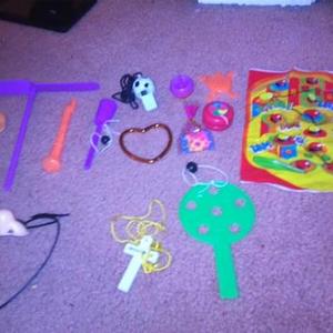 Large amount of child's party favors is being swapped online for free